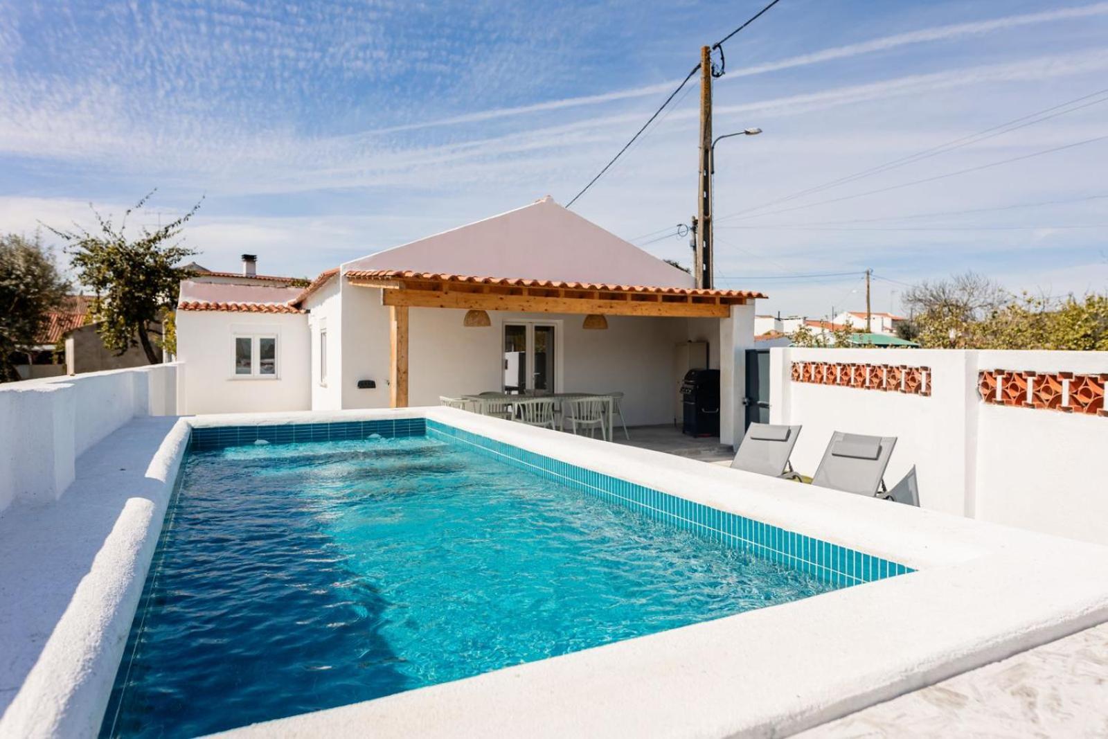Вилла Country Pool House 27 Абрантиш Экстерьер фото